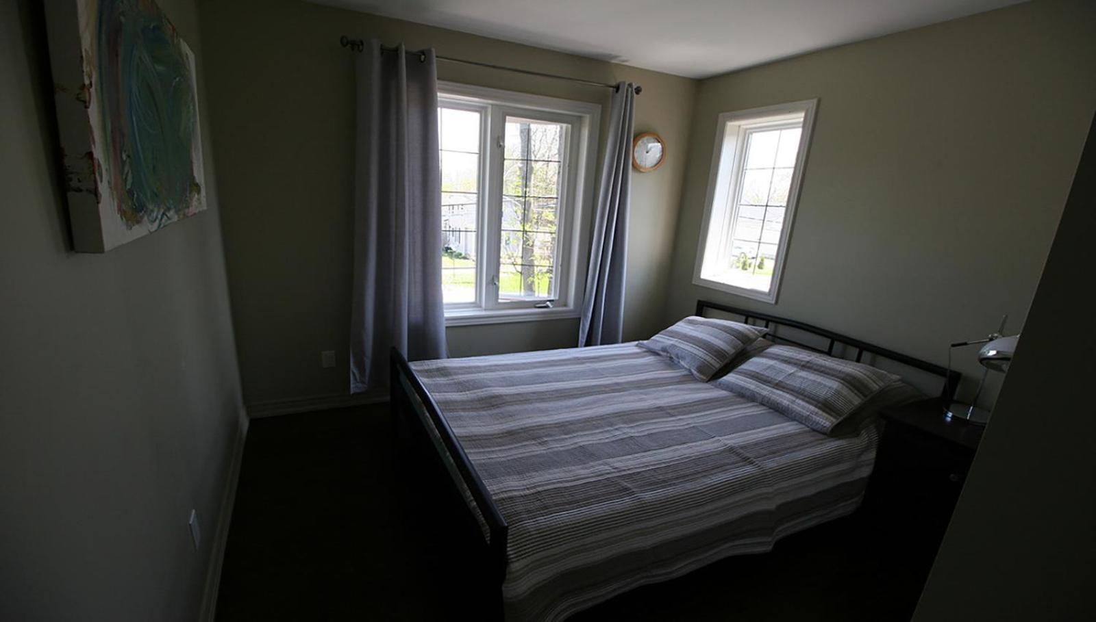 Pelican Guest House. Village Style Living. Spend Vacation Time In Eco Place! 포트이리 외부 사진